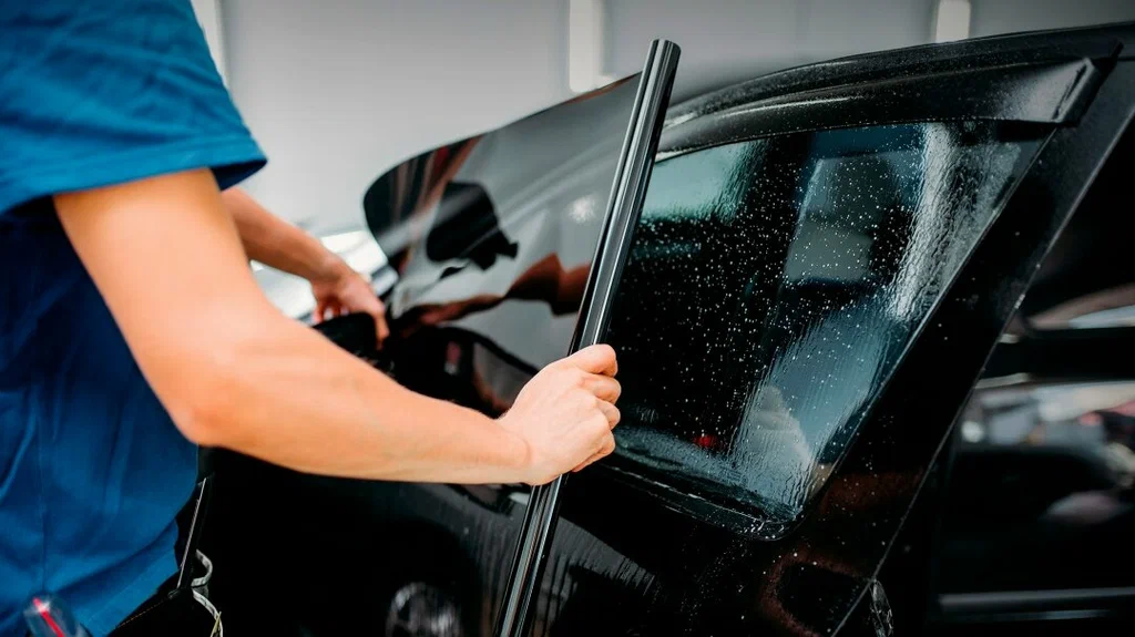 Why You Should Tint Car Windows for the Ultimate Driving Experience